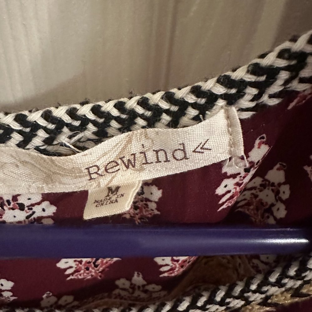 Maroon Pattern Blouse - Picture 4 of 4